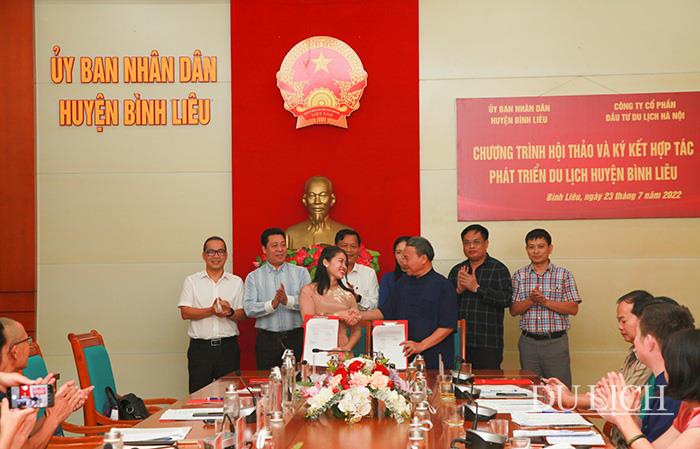 UBND huyện Bình Liêu và HanoiTourism ký kết thỏa thuận hợp tác về phát triển du lịch